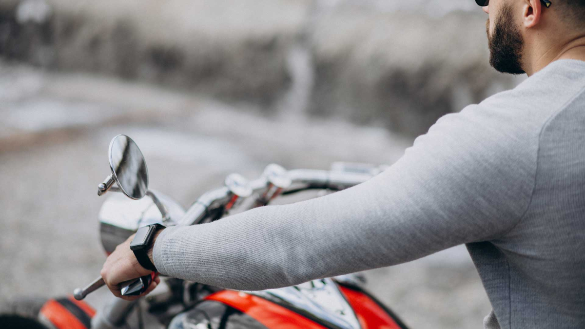 Understanding Motorcycle Cooling Systems: OEM Parts for Summer Readiness